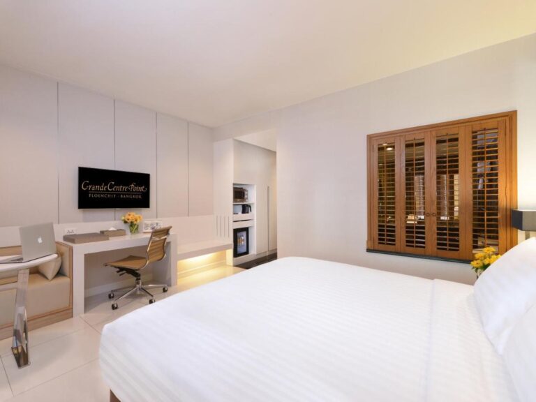 Room 1
